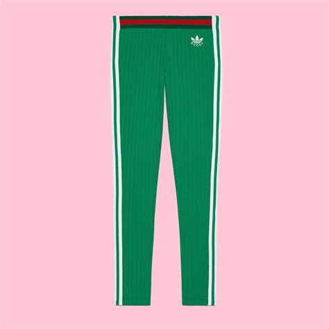 pantaloni adidas per gucci|Pantaloni sportivi adidas x Gucci in jersey .